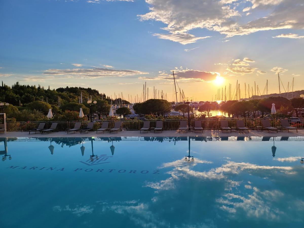 Sea Resort Marina 波尔托罗 外观 照片